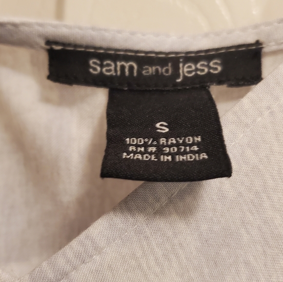 Sam & Jess jumper/romper. High/low wide leg. Sheer material - Picture 4 of 4